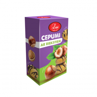 Biskvīta cepumi ar riekstiem