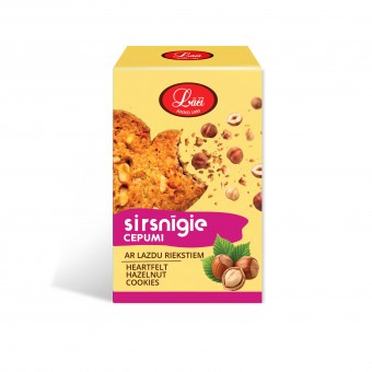 Sirsnīgie cepumi ar lazdu riekstiem